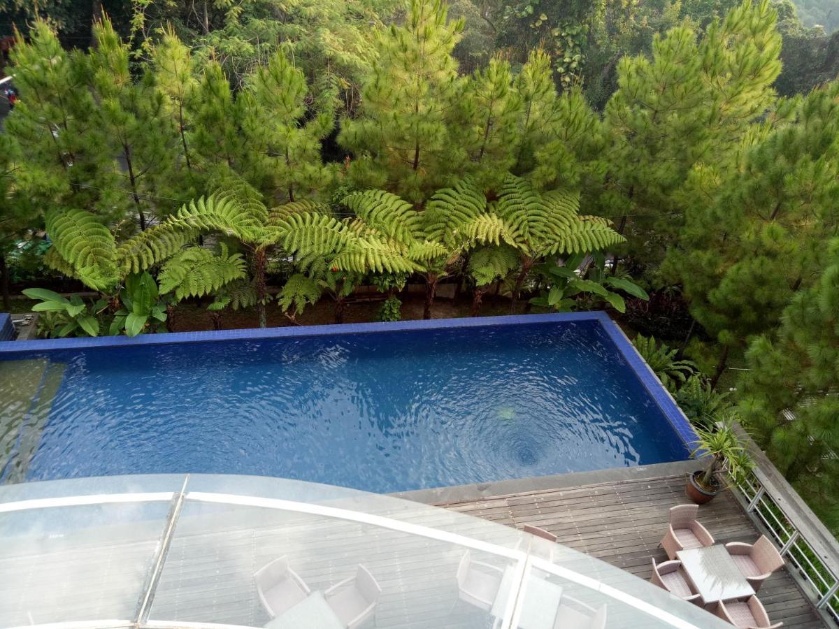 House Sangkuriang Hotel Bandung