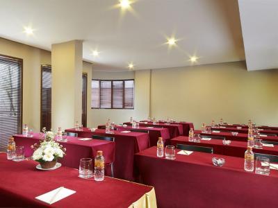 House Sangkuriang Hotel