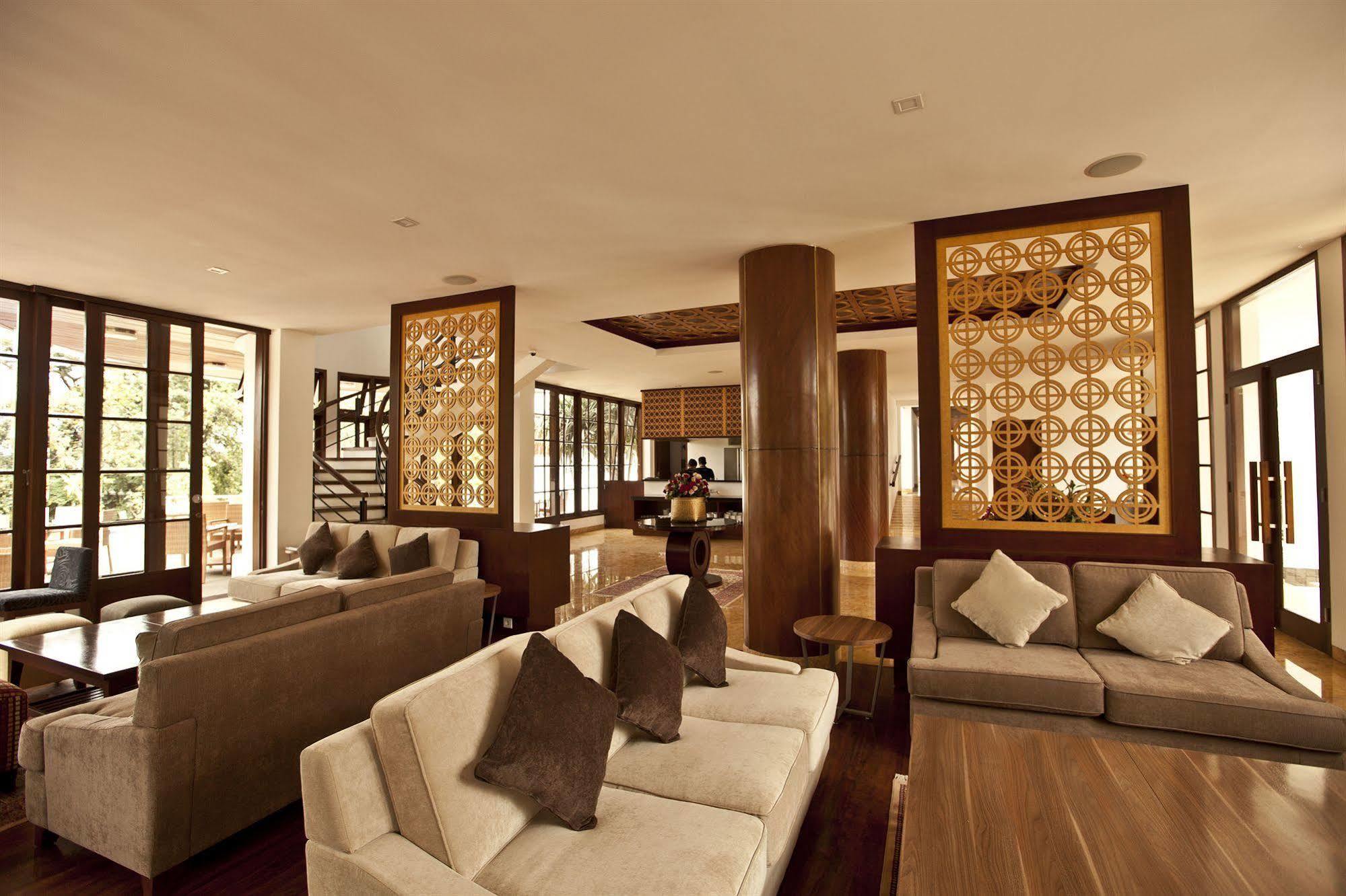 Hotel House Sangkuriang 3*